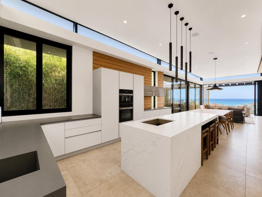 3 Bedroom Property for Sale in Bantry Bay Western Cape
